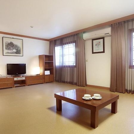 Admiral Hotel Geoje Exterior photo